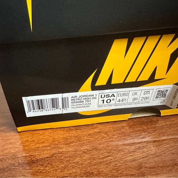 Jordan 1 Retro High Pollen Size 10.5 - Picture 7 of 8